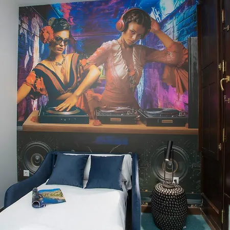 Marquis Urban 4*