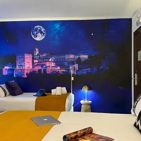 Hotel Marquis Urban 4*