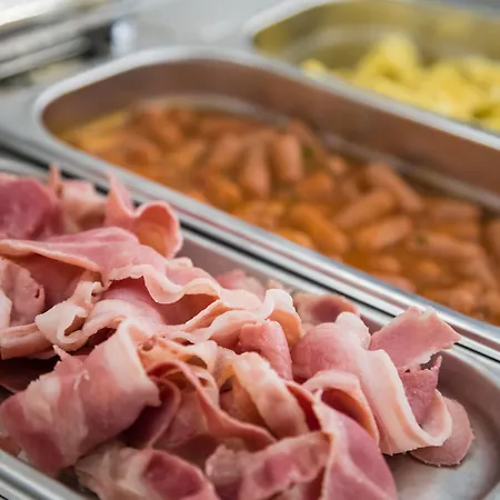 Casual Ilbira Отель