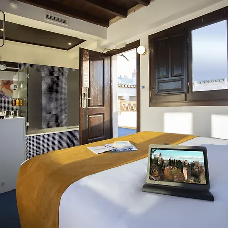 Отель Casual Ilbira Гранада